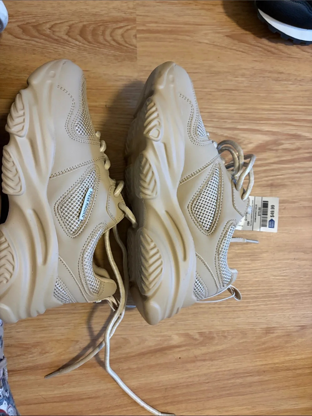 Steve Madden Beige Platform Sneakers